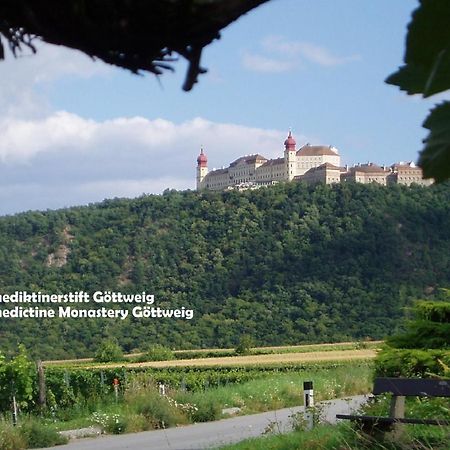 Gaestehaus Am Weinberg - Schlager Prinzersdorf Экстерьер фото